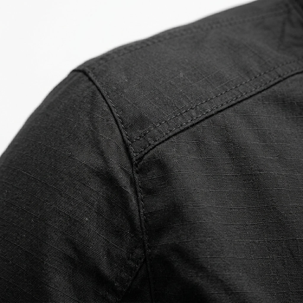 TactWild Sentinel Jacket shoulder seam detail